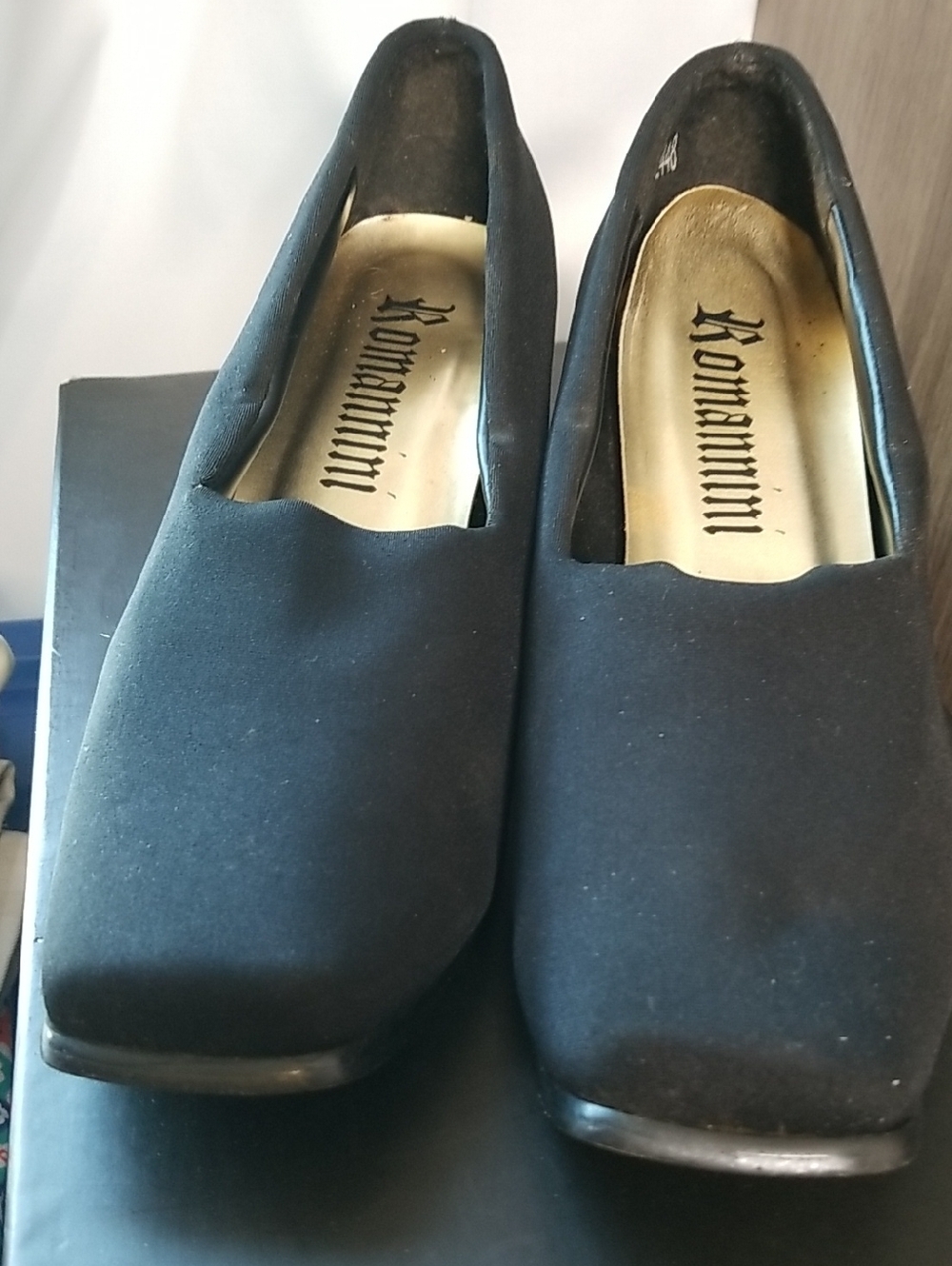 Romanini Black Gold Block Heels Size 6